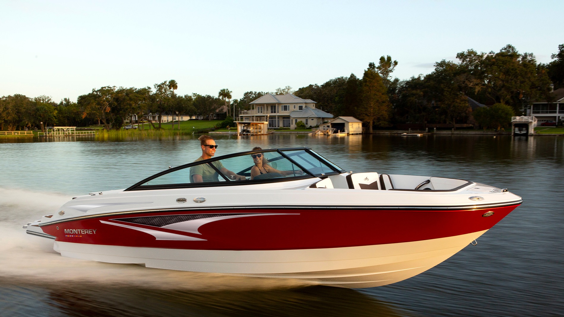 MONTEREY M22