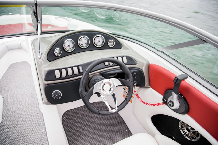 Rinker Captiva 236